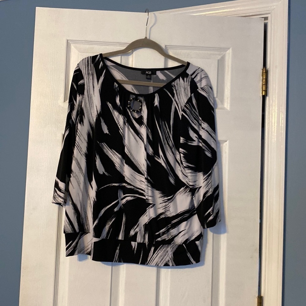 AGB womens dress top; size xl